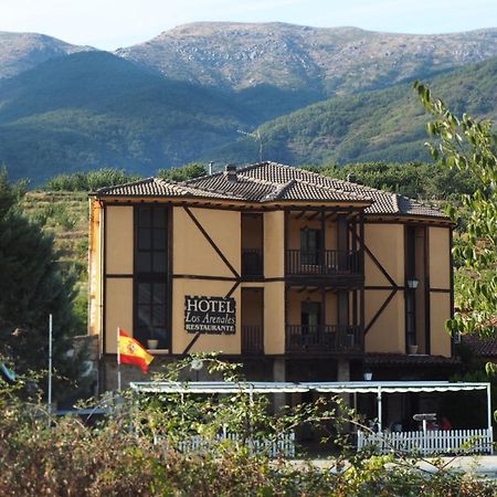 Hotel Los Arenales De Jerte Bagian luar foto
